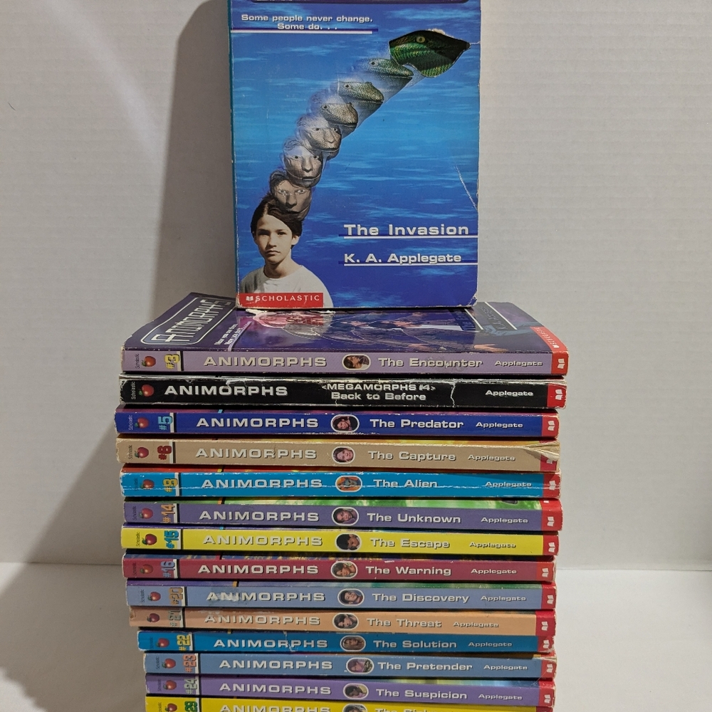 Animorph paperback books lot of 17 K A Applegate Scholastic 1996-2000 science